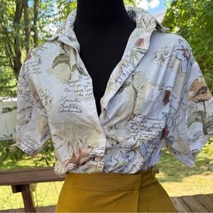 Vintage Victoria Jones Woman Floral‎ Script Button-Front Blouse
